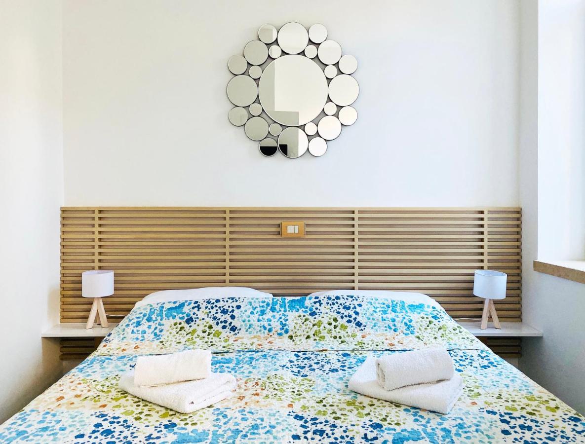 En-Suite Iris On Rokova Street - 5 Min Walk To The Old Town Of Split Eksteriør bilde