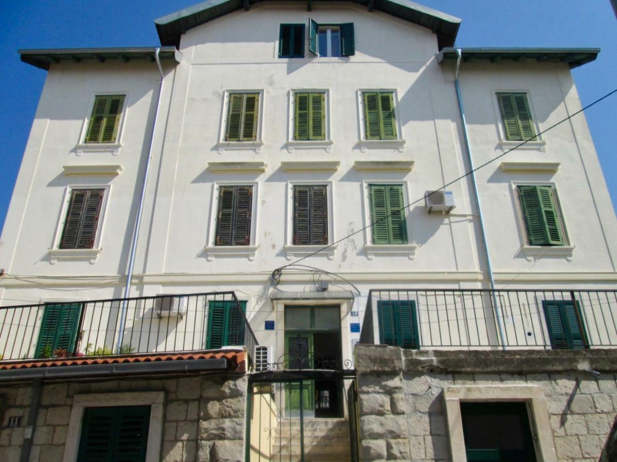 En-Suite Iris On Rokova Street - 5 Min Walk To The Old Town Of Split Eksteriør bilde